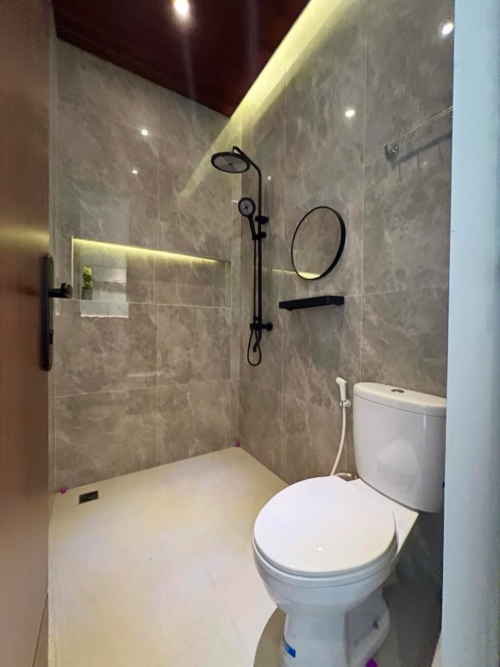 Project Rumah Modern Contenporer (9)
