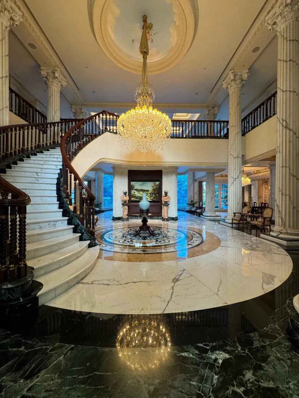 Rumah Sultan Pondok Indah (8)